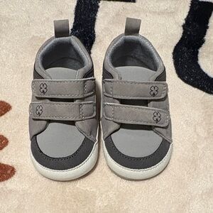 Lucky Brand Gray Baby Shoes with Strap